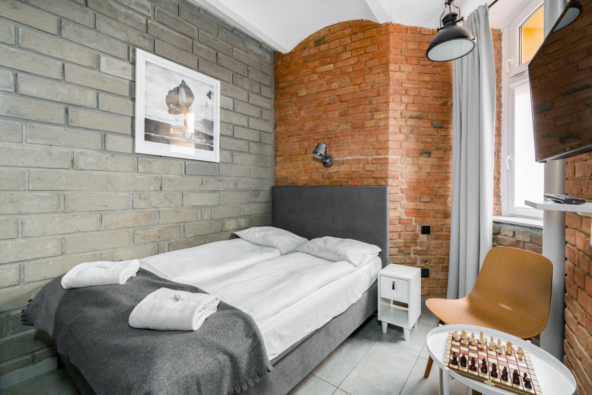 Strzalowa Underground Level By Renters Apartamento *