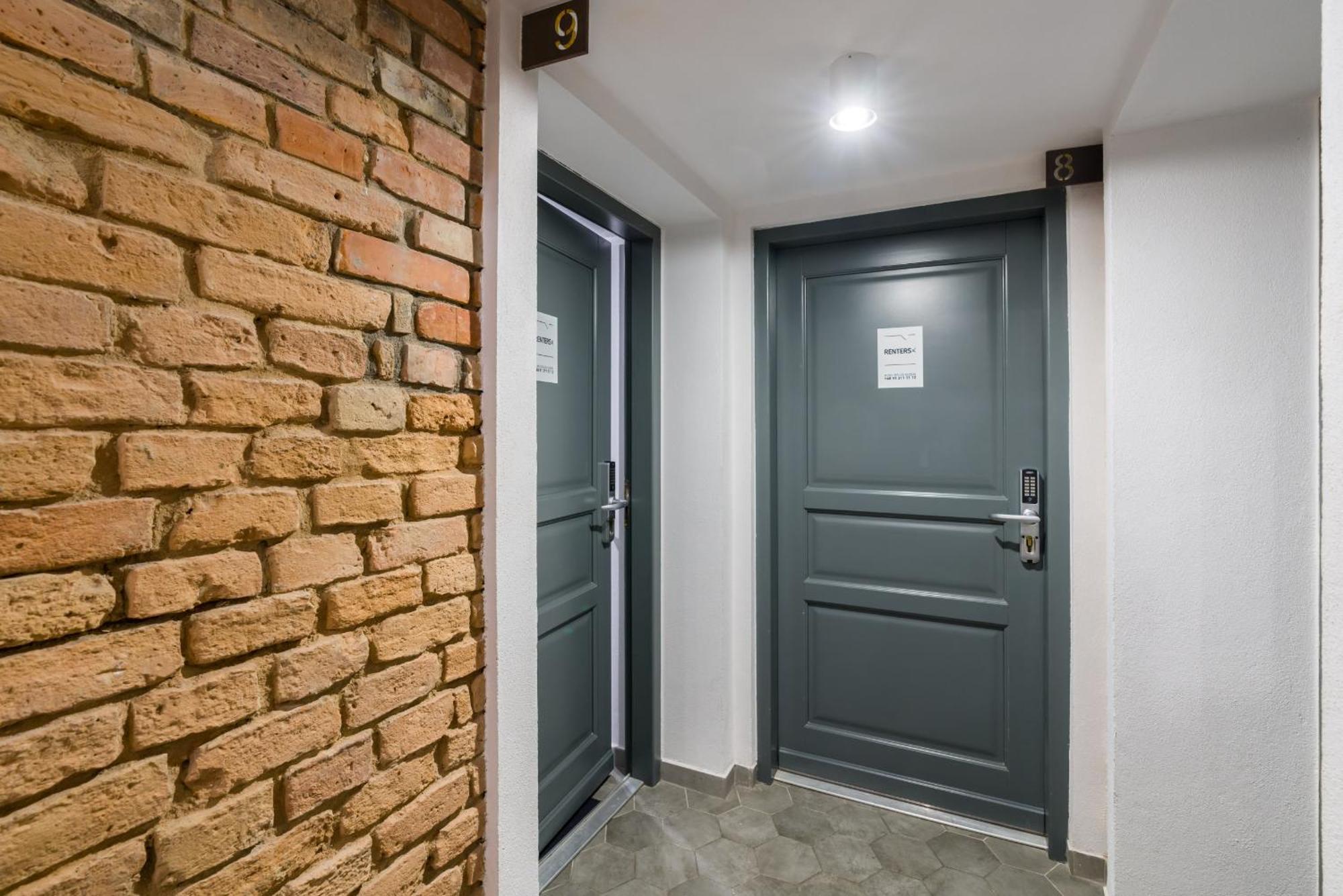 Strzalowa Underground Level By Renters Apartamento *