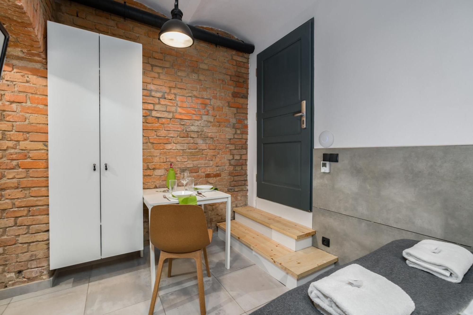 Strzalowa Underground Level By Renters Poznan