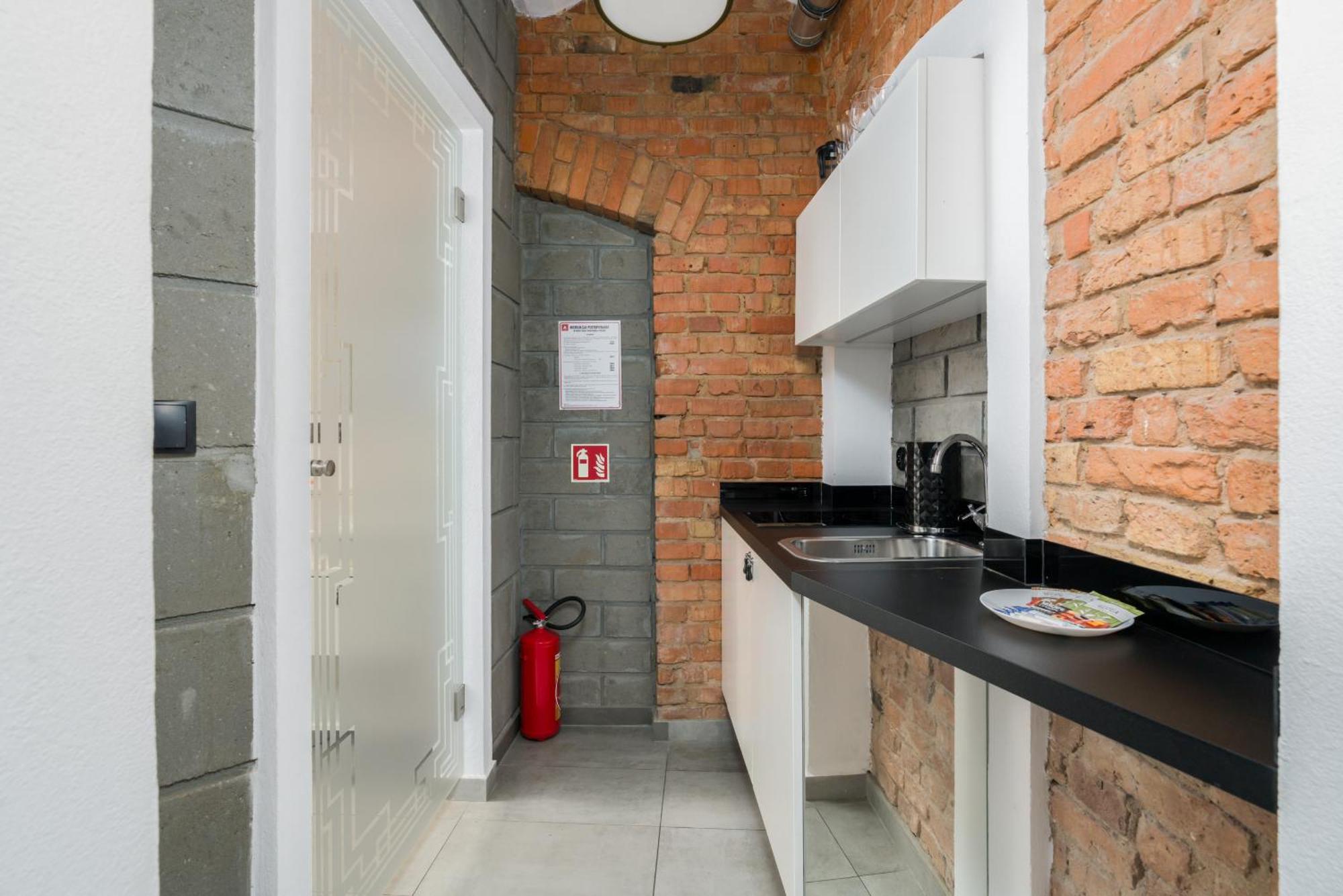 Strzalowa Underground Level By Renters * Poznan