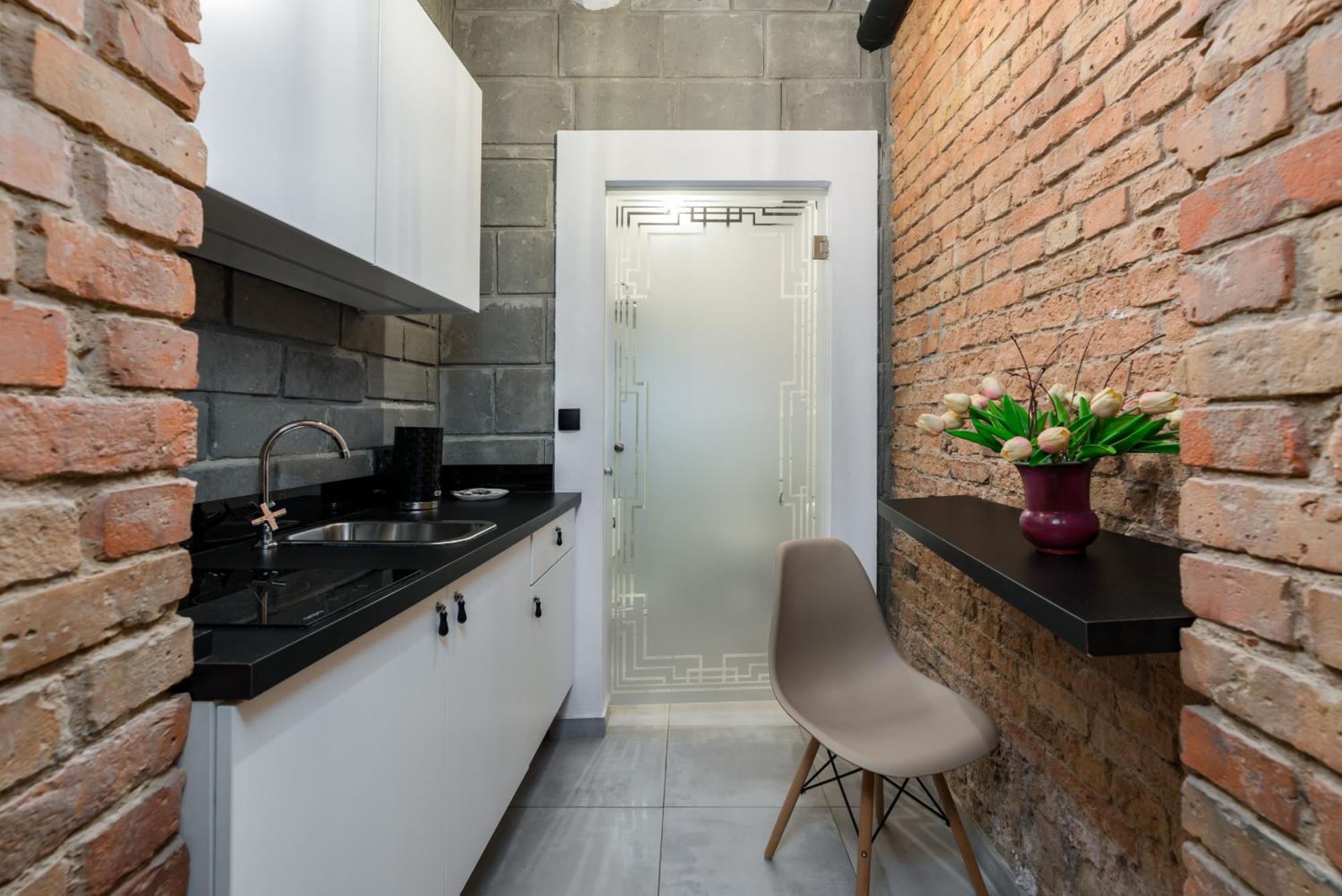 Apartment Strzalowa Underground Level By Renters